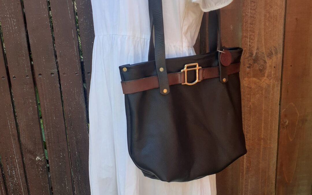 New Leather Tote Bag – Tack Tote Black